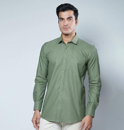 Men Classic Slim Fit Cotton Casual Shirt
